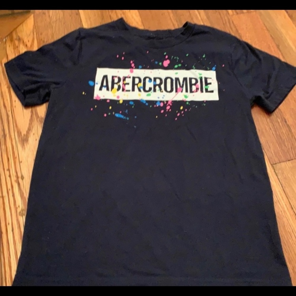 Abercrombie kids t-shirt very good condition